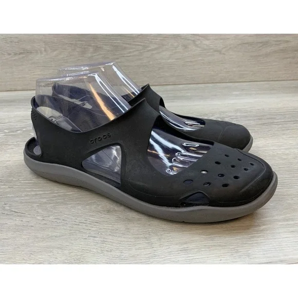 Crocs Swiftwater Sandals Women's 8 Black Gray Water Friendly Comfort Flats - Picture 1 of 10